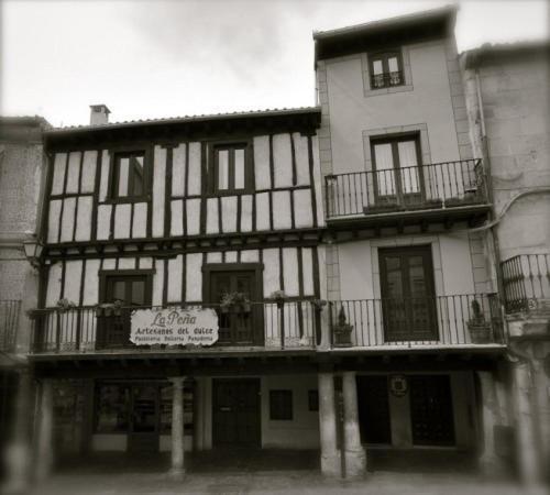 Hotel-Hospederia Los Templarios Sepulveda Exterior photo